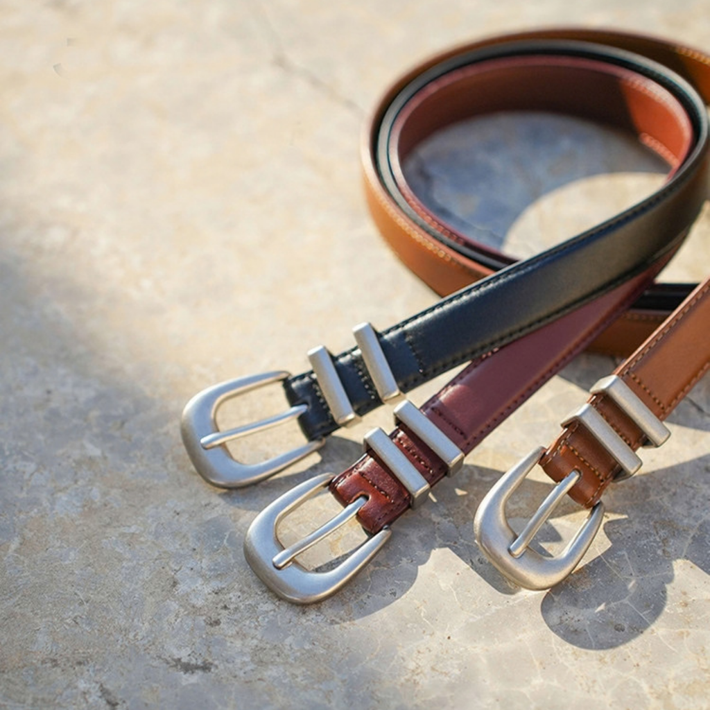 Minimalist Eskitme Gümüş Tokalı Kadın Deri Kemer
